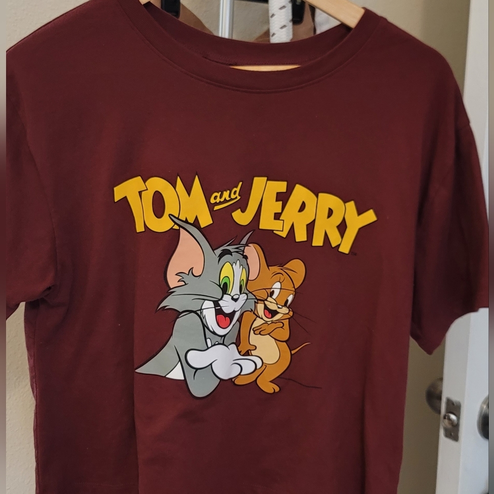 Tom and Jerry box t shirt